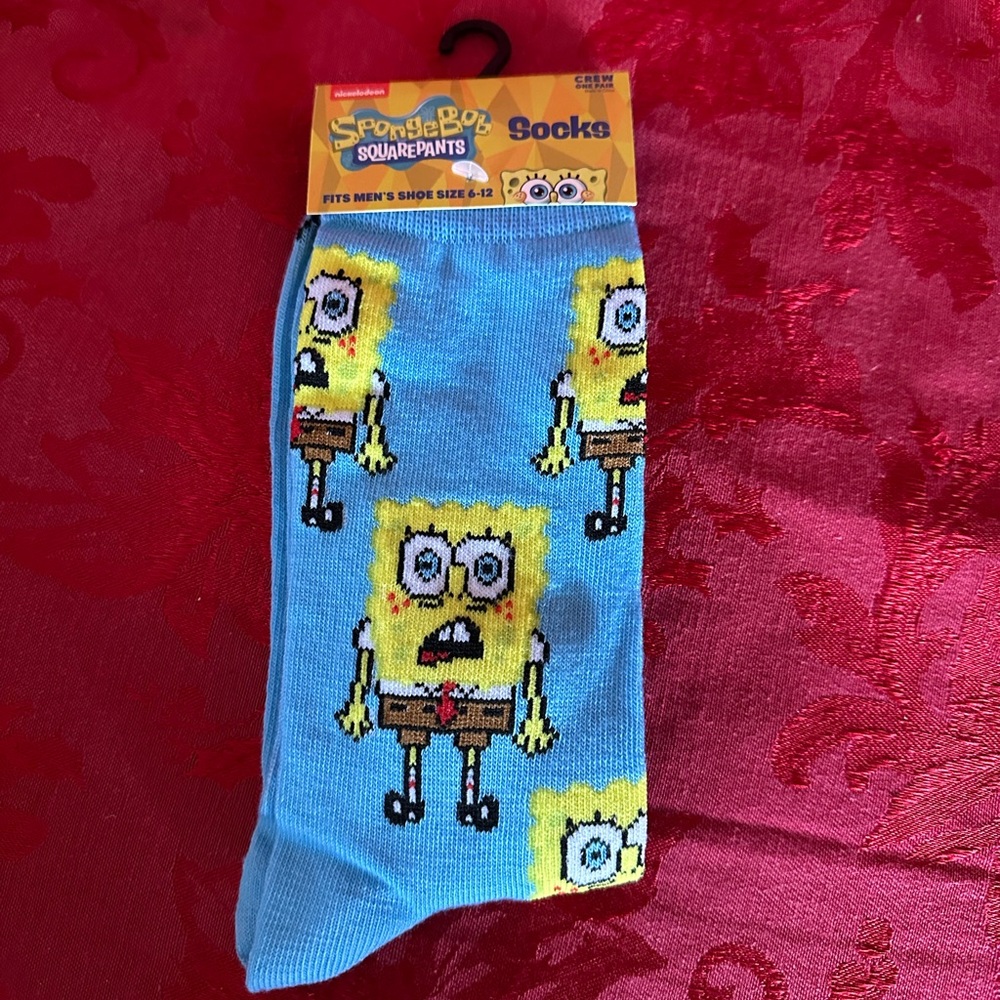 🌵3/$15 SpongeBob Square Pants Men’s crew length socks (see description)